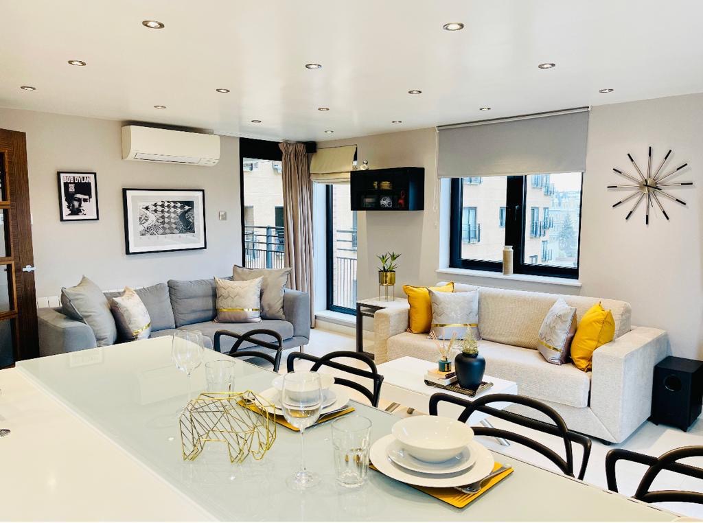 Read more about the article Modern Two Bedroom Apartment in Gloucester Road, South Kensington